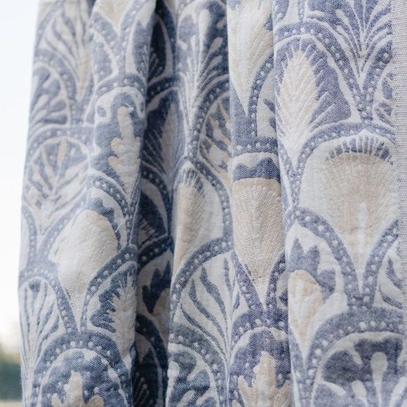 Succulents in Blue Woven Organic Cotton 2-in-1 Wrap Scarf Anthropologie Holiday - Picture 4 of 13